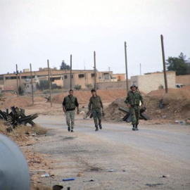 Imagen cedida por la agencia de noticias oficial Sana de varios soldados del ejército sirio. - EFE