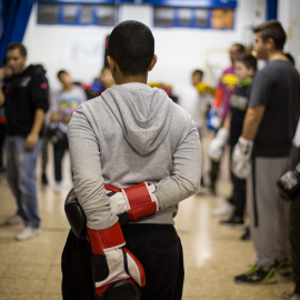 Los chavales en la escuela de boxeo de Hortaleza que coordina Julio RUBIO. REPORTAJE FOTOGRÁFICO: JAIRO VARGAS