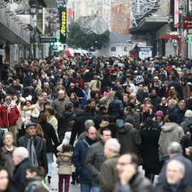 La calle Preciados de Madrid, una de las principales vias comerciales de la capital. EFE