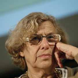 La alcaldesa de Madrid, Manuel Carmena, durante la inauguración de una jornada de Jueces para la Democracia sobre corrupción celebrada hoy en el Centro Conde Duque, en Madrid. EFE/Javier Lizón
