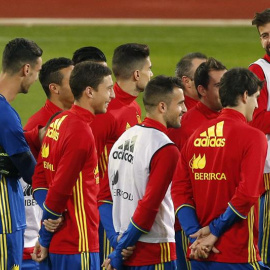 Piqué, este martes en un entrenamiento de la selección en Las Rozas. /EFE