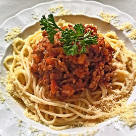 Espaguetis boloñesa. Monika Schröder en Pixabay.