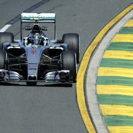 Rosberg, durante los entrenamientos libres. REUTERS/Mark Dadswell