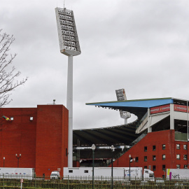 Vista exterior del estadio Rey Balduino en Bruselas, donde  se tenía que disputar un partido amistoso contra España. EFE/Laurent Dubrule