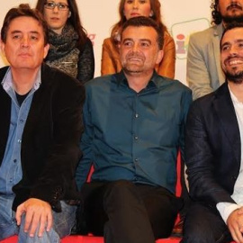 García Montero, Antonio Maíllo y Alberto Garzón durante el acto celebrado este martes en Jérez de la Frontera.- EUROPA PRESS