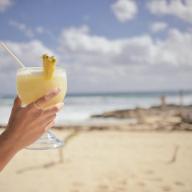 Piña colada. Foto: Stokpic / Pixabay 