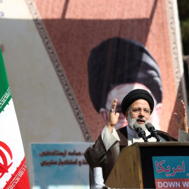 El presidente de Irán, Ebrahim Raisi, interviene durante el 43.º aniversario de la expulsión de Estados Unidos de Irán, en Teherán, Irán, el 4 de noviembre de 2022. -REUTERS