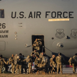 Soldados de Estados Unidos en la base de Rzeszow, en Polonia, antes de la invasión rusa a Ucrania.- EFE 