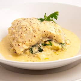 Pescado blanco con salsa de mostaza. 