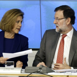 María Dolores de Cospedal y Mariano Rajoy, durante el comité nacional del PP, este lunes. /EFE