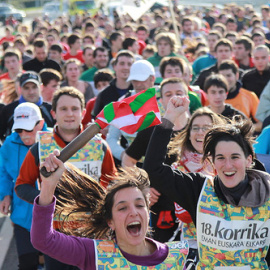Imagen de la carrera popular a favor de la lengua vasca, la Korrika