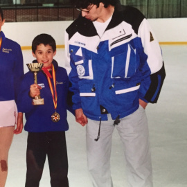 El patinador Javier Fernández, de pequeño,