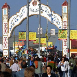 Presentación del cartel de la Feria de Abril de Catalunya 2014. EFE