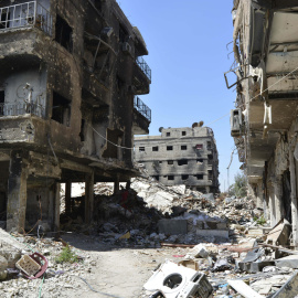 Imagen de la destrucción causada por los bombardeos en Yarmuk. - AFP