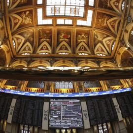 Paneles de la Bolsa de Madrid. EFE