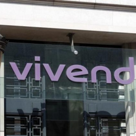 Detalle de la fachada de la sede de Vivendi, en París. REUTERS