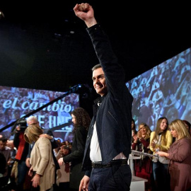 El candidato socialista a la presidencia del Gobierno, Pedro Sánchez, durante su participación en un acto con colectivos en Jerez de la Frontera (Cádiz). EFE/ Román Ríos.