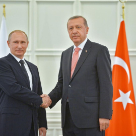 Erdogan pide reunirse con Putin el lunes en París./ Europa Press