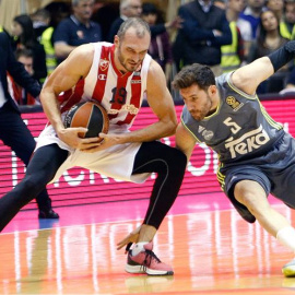Simonovic y Rudy, durante el partido. EFE/EPA/KOCA SULEJMANOVIC