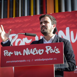 Alberto Garzón en el mitín de Alcalá de Henares.