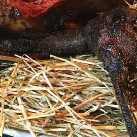 Critican al cocinero David Muñoz por publicar una foto de un pato salvaje asado a las brasas