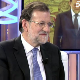 El presidente del Gobierno Mariano Rajoy en la entrevista en 'Qué tiempo tan feliz'