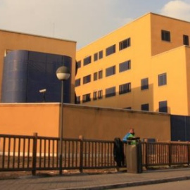 El Centro de Internamiento de Extranjeros, en Aluche, Madrid. EFE