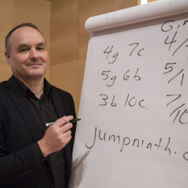 John Mighton durante el evento Fomentando vocaciones STEM organizado en el MUNCYT el pasado mes de noviembre. / Olmo Calvo (Sinc)