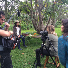 Nelly Velandia, durante el rodaje del documental 'Mujeres al frente, la ley de los más fuertes'.