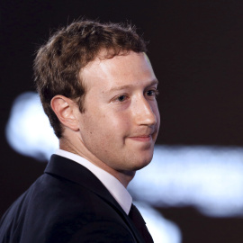 Mark Zuckerberg pretende construir un mayordomo artificial en 2016./REUTERS