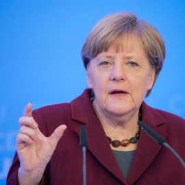 La canciller alemana Angela Merkel ofrece una conferencia tras el acuerdo de la CDU. EFE/EPA/Frederik Von Erichsen