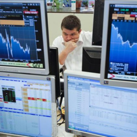 El Tesoro Público ha colocado entre los inversores 4.304 millones en bonos y obligaciones en la primera subasta ordinaria del año y ha ofrecido al mercado intereses muy similares a los de la última vez.- EUROPA PRESS