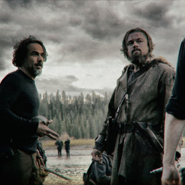 El director de 'El renacido' Alejandro González Iñárritu y Leonardo DiCaprio.