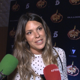 Laura Matamoros no consigue 'desconectar' en Ibiza