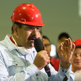 Maduro dice que activará medidas económicas tras recibir respaldo del Supremo.- EFE