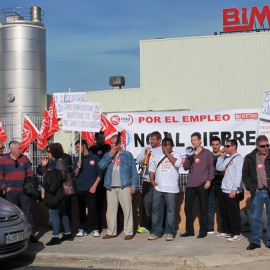 Primer día de la huelga convocada por UGT contra el cierre de la fábrica de Bimbo de Palma. EP