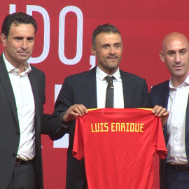 Luis Enrique es presentado como nuevo entrenador de 'La Roja'