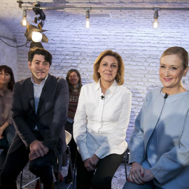 María Dolores de Cospedal y Cristina Cifuentes en un acto del PP en Alcorcón / TAREK/PP