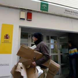Oficina del Servicio Andaluz de Empleo.- REUTERS