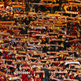 Imagen de la afición del Galatasaray en un partido de su equipo. /REUTERS