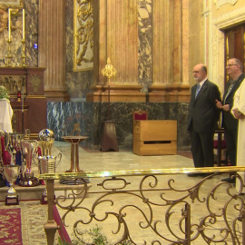 Bartomeu recupera la ofrenda a la Mercè