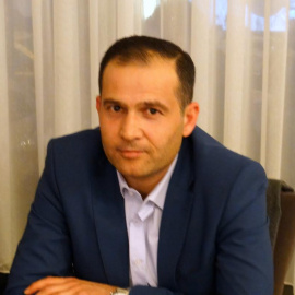 Abdulhamid Tammo. diputado del partido Movimiento Kurdo por el Futuro. - C. T.