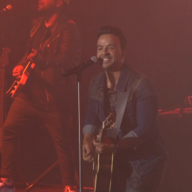 Luis Fonsi pone el ritmo a la noche de Marbella