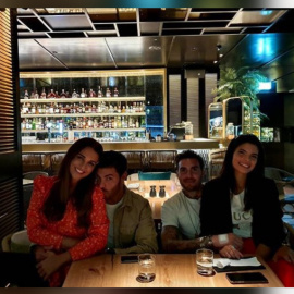 Paula Echevarría disfruta de Londres con unos amigos