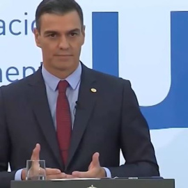 Continúa el tira y afloja entre Ayuso y Sánchez