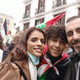 VÍDEO | Las familias de acogida de niños y niñas saharauis: "El giro del Gobierno es una traición"