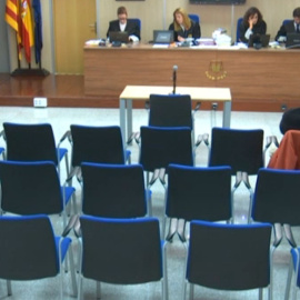 El tribunal que juzga el caso Nóos interroga a María Ángeles Almazán, que declara por videoconferencia.