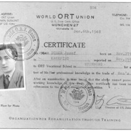 Ficha de Josep Sher cuando trabajó para la ORT, una organización internacional para la formación profesional de los judíos desplazados