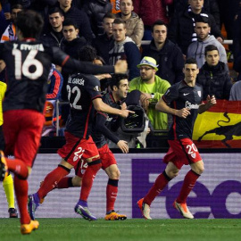 Aduriz celebra su gol al Valencia. EFE/Miguel Ángel Polo