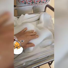 Adriana Abenia comparte el primer vídeo de Luna